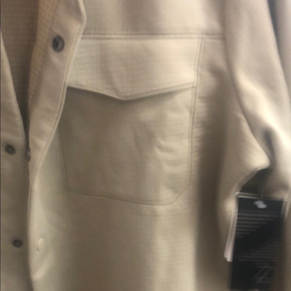 Z By Zella Tan Aluminum Lightweight Cold Snap Shirt Jacket - Picture 5 of 6